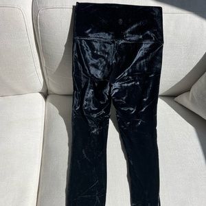 Lululemon High-rise Velvet Navy Blue Pants (Size 4)